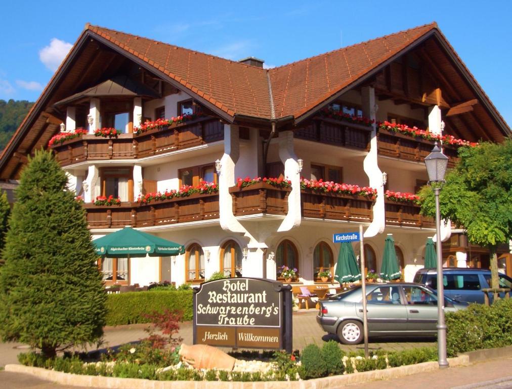 Hotel Schwarzenbergs Traube Ґлоттерталь Екстер'єр фото